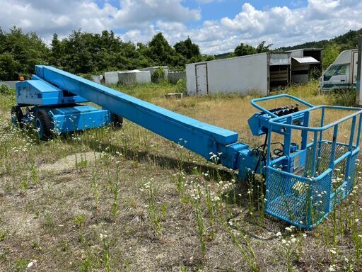 高所作業車　トヨタフォークリフト製　実働　大型