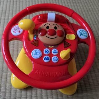 アンパンマン　ドライブ　ハンドル　おもちゃ