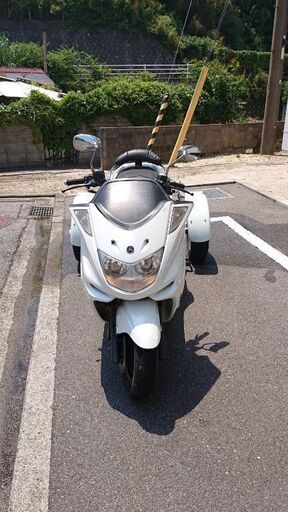 マジェスティC トライク