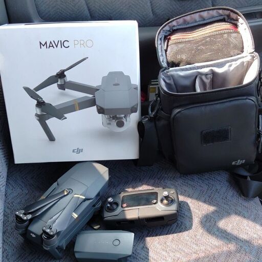 dji mavic pro マビックプロ　純正バッテリー2個、純正カーチャージャー、純正バック