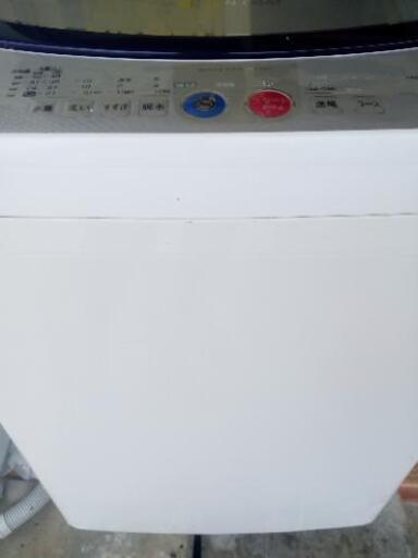 シャープ洗濯機7 kg 2009年生別館倉庫浦添市安波茶2-8-6においてます