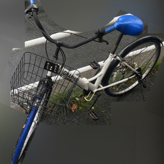 【ネット決済】自転車26インチ 折り畳み 6段ギア カゴ付き 青×白