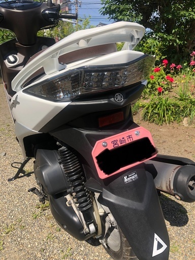 シグナスX RS 125cc ヤマハ（YAMAHA） シグナスX SR | CYGNUS X SRの