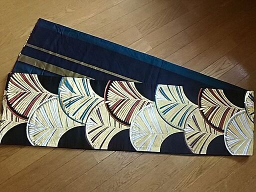 総絞りのお振袖 袋帯2点 純白のファーセット 正絹 レトロモダン