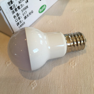 大幅値下げ！調光器対応LED電球(E17)