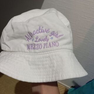 mezzo pianoメゾピアノ帽子