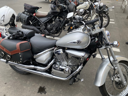 【本日限定値下げ】希少車【イントルーダーLC250】自賠責令和4年11月まで乗って帰れます。 本日限定値下げ】希少車【イントルーダーLC250】自賠責令和4年11月まで乗っ