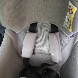 チャイルドシート(新生児マット付き)isofix…コンビ購入価格68,000円 