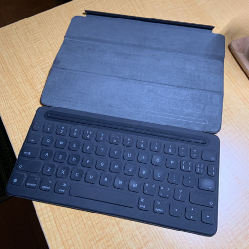 iPad Smart Keyboard 10.5インチ