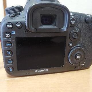 カメラ　一眼レフ📷️Canon 7D MarkⅡ【保証書付き】