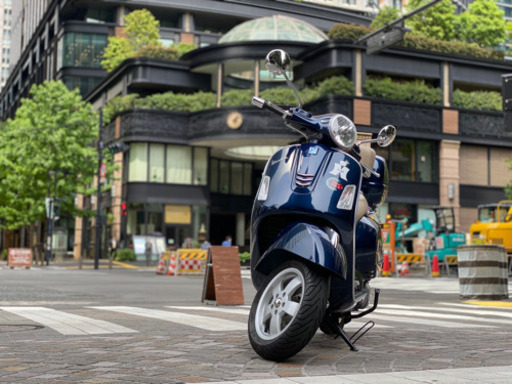 タンデムしたい方必見！低走行距離ベスパgts250ie  ベスパ純正メット2個セット付き