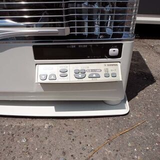 苫小牧発◆サンポット FF式石油ストーブ　カベック 床暖房機能付き　2014年製　UFH-649UKF FF式ストーブ　動作良好◆ 苫小牧発◇サンポット FF式石油ストーブ カベック 床暖房機能