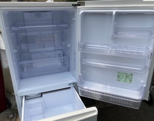 RKGRE-673】特価！アクア/AQUA/272L 3ドア冷凍冷蔵庫/AQR-271F(W)-1