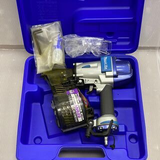 【値下げしました！】マキタ makita AN622　常圧65ｍｍ　エア釘打ち機　【ケース付き】