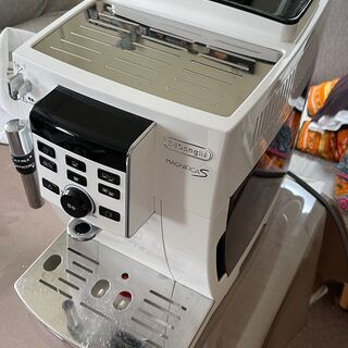 デロンギ マグニフィカS ECAM23120WN