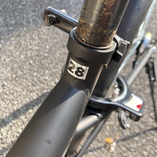 自転車　スポーツタイプ　28インチ　6段変速