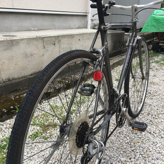 257.昔のクロスバイク27インチ