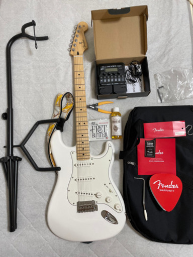 弦楽器、ギター fender player strat MN PWT