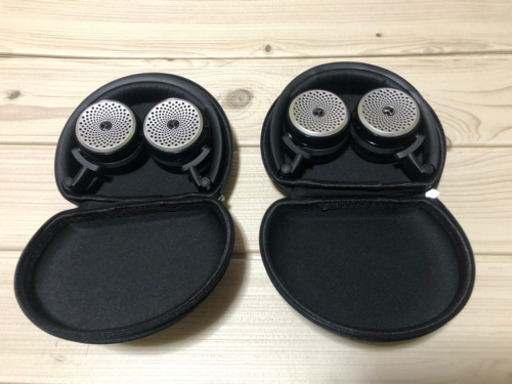 【美品】メルセデスベンツ純正リヤエンターテイメントヘッドホン2個セット