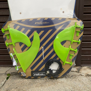 【新品】ウェーブストーム　長さ243.8センチ　8ft ソフトボード