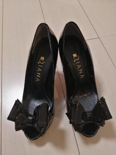 ほぼ新品 22.0  ＤＩＡＮＡ（ダイアナ）DIANA　一度も外で履いてません。