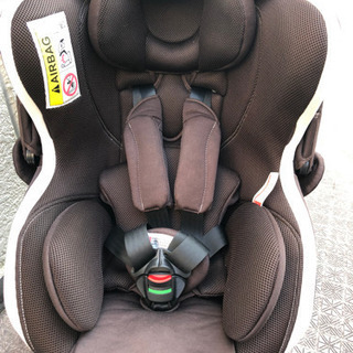 エールベベ クルット3i プレミアム チャイルドシート