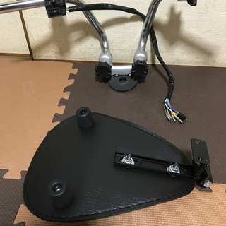 c50カブハンドルキットとサドルシート