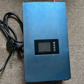 グリッドタイインバーター SUN-1000G2-LCD 1000w 正弦波