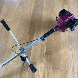 すぐに使えます！　ラーニー　軽量エンジン肩掛け式 草刈機  19cc
