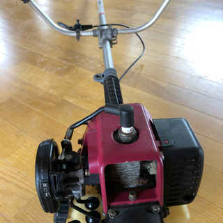 すぐに使えます！　ラーニー　軽量エンジン肩掛け式 草刈機  19cc