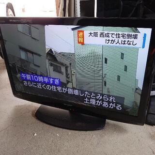 ドタキャンのため再投稿　シャープ亀山　32インチ液晶テレビ　2012年