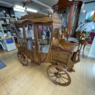 《美品》馬車型　リカーキャビネット