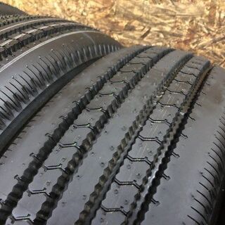 タイヤ、ホイール 新車外し 2020年製 TOYO Hyparadial M130 195/75R15 