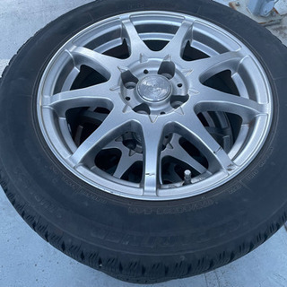 値下げしました!「スタッドレスタイヤ」
