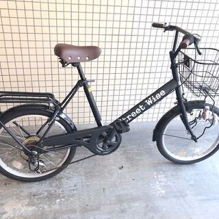 20インチ自転車 6速ギア Street Wise 黒