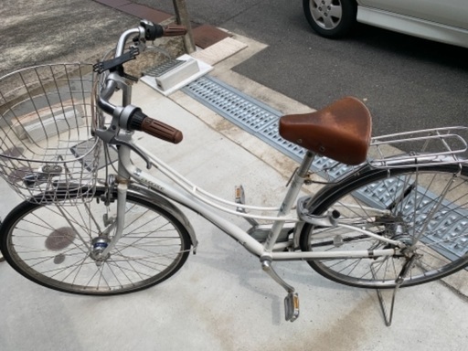 ブリヂストン　ロココ　通勤、通学用に　自転車　ママチャリ