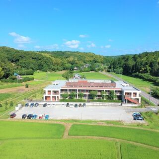 介護福祉士/常勤★人物重視での採用です。住宅手当、車通勤可、残業ほぼなし！賞与あり☆