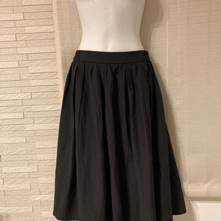 ミッシェルクラン　黒スカート　サイズ40