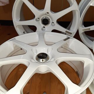 最終値下げ　希少　モデル7  17インチ　７J  4穴　ＰＣＤ114.3　４本