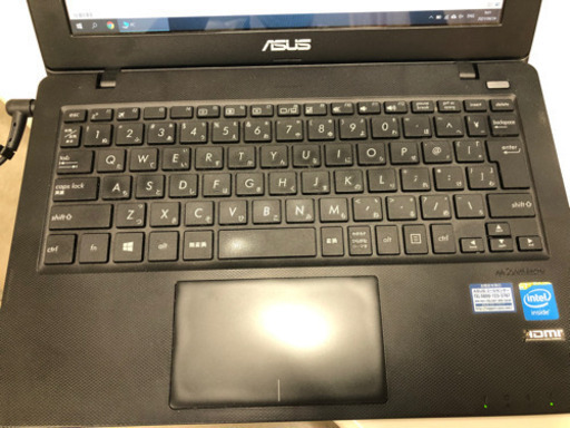 ASUS X200 11インチ　ノートパソコン