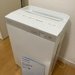 美品 ダイキン 加湿空気清浄機 MCK70UKS-W（2023年モデル MCK70Z