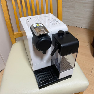 【ネット決済】ネスプレッソ・コーヒーメーカー　2017年製　F511