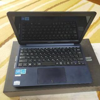 ASUS - sus e200h ノートパソコン ASUS E200｜Laptops For Home｜ASUS Global