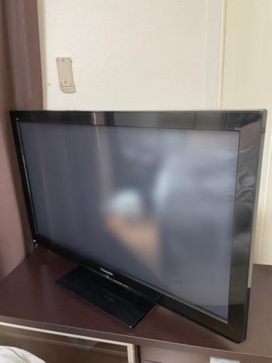 液晶テレビ