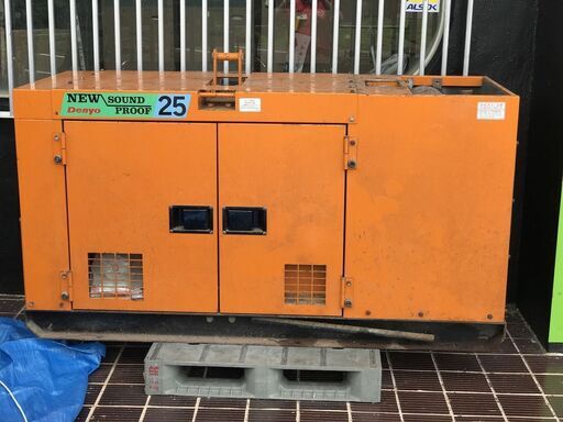 【引取限定】デンヨー　ディーゼルエンジン発電機　DCA-25SPI　 中古品【うるま市田場】