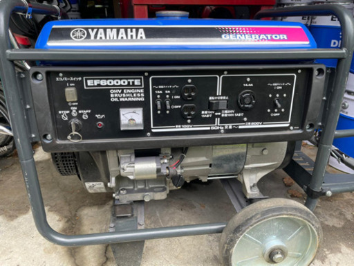 美品ヤマハ発電機三相200V・100v・EF6000TE