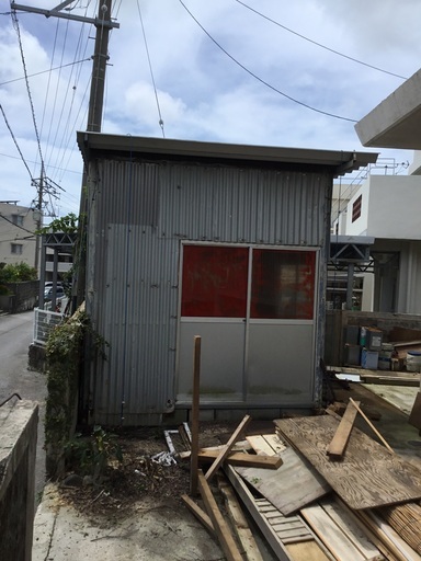 建て替えで、折板屋根倉庫を譲ります。ワイヤーフック有り。