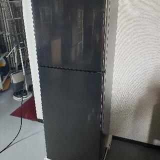 ●シャープ● 冷蔵庫(幅54.5cm) 225L 右開き 2ドア SJ-D23E-S 2020年製造