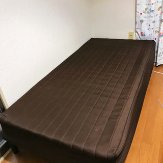 【無料】シングルベッド+高反発マットレス