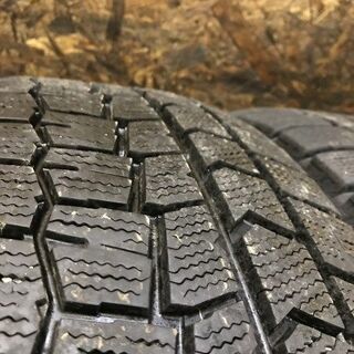 DUNLOP WINTER MAXX WM02 215/60R16 16インチ スタッドレス 4本 2018年製 エスティマ オデッセイ ヴェゼル等　(VTB393) クレジットカード QR決済可能
